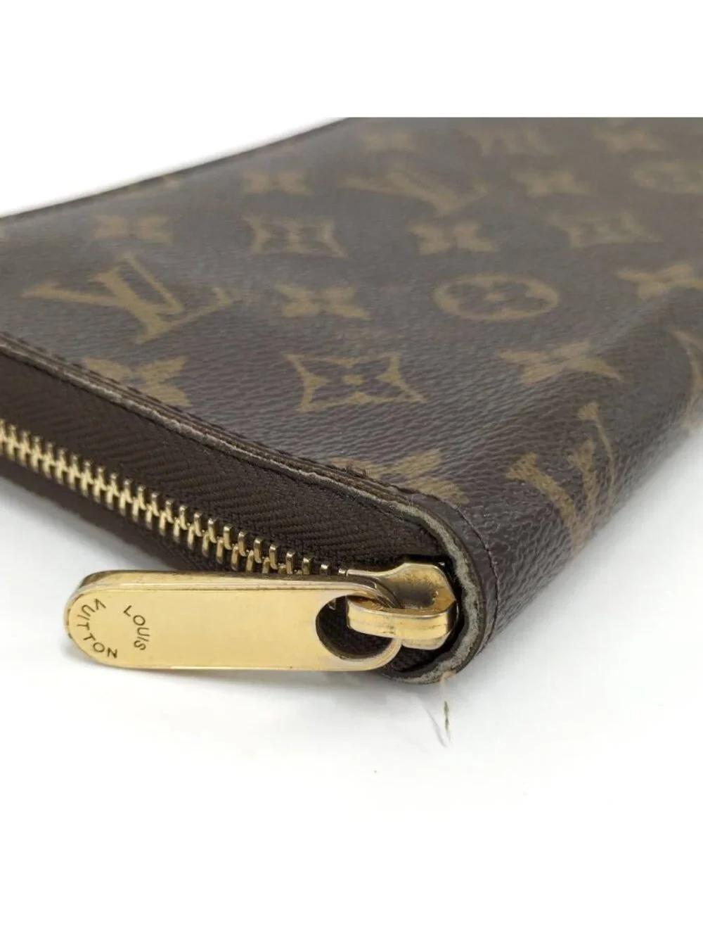 Louis Vuitton this authentic